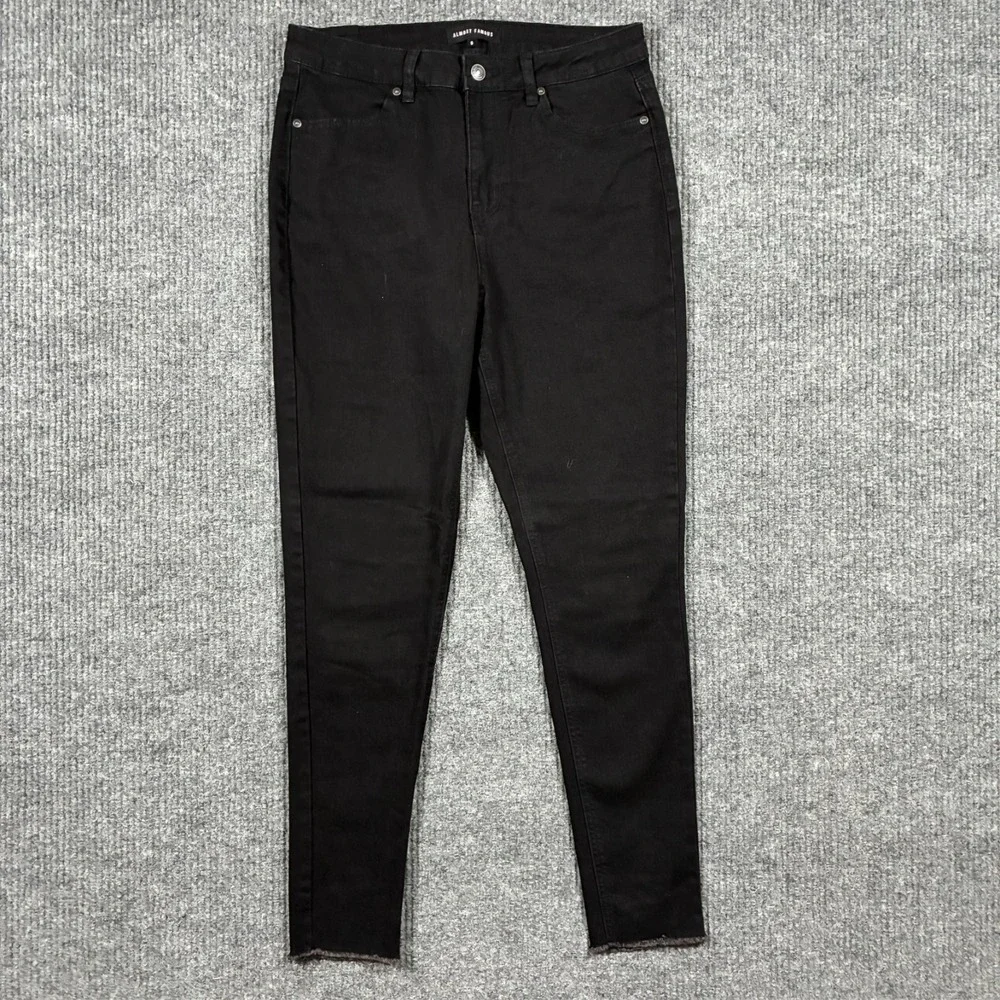 Almost Famous Womens Skinny Jeans Size 9 Black Denim Stretch Raw Hem High Rise